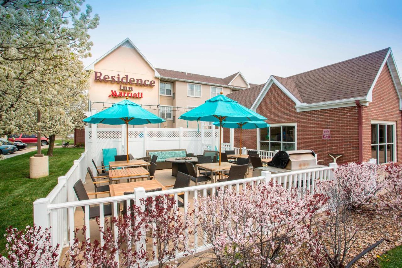 Residence Inn Topeka 3*