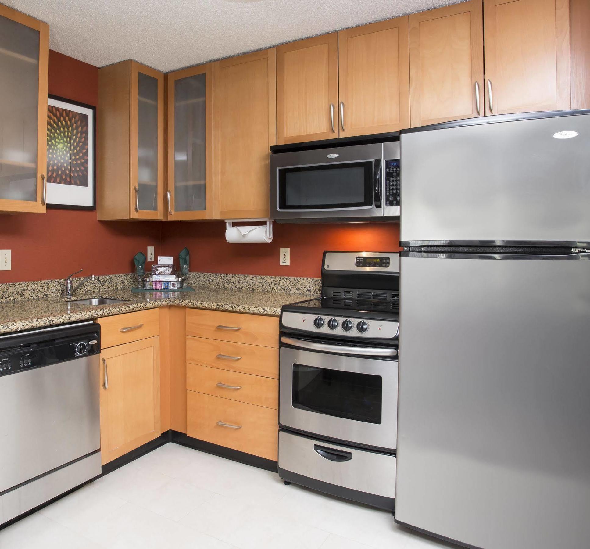 Residence Inn Topeka Hotel 3*